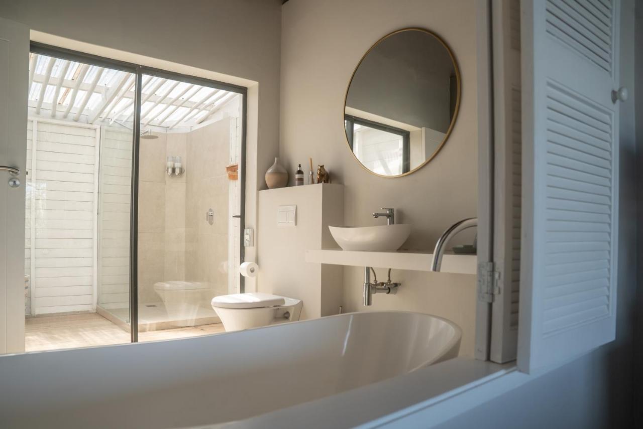 Canal Guest House - Waterfront Boutique Bed & Breakfast - Solar Power St Francis Bay Δωμάτιο φωτογραφία