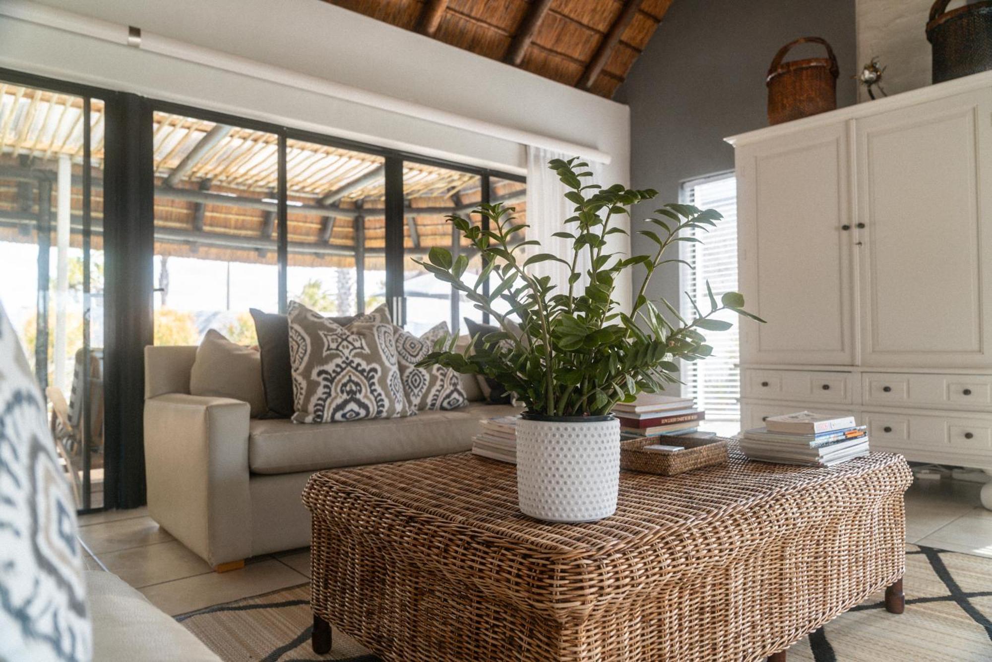 Canal Guest House - Waterfront Boutique Bed & Breakfast - Solar Power St Francis Bay Εξωτερικό φωτογραφία