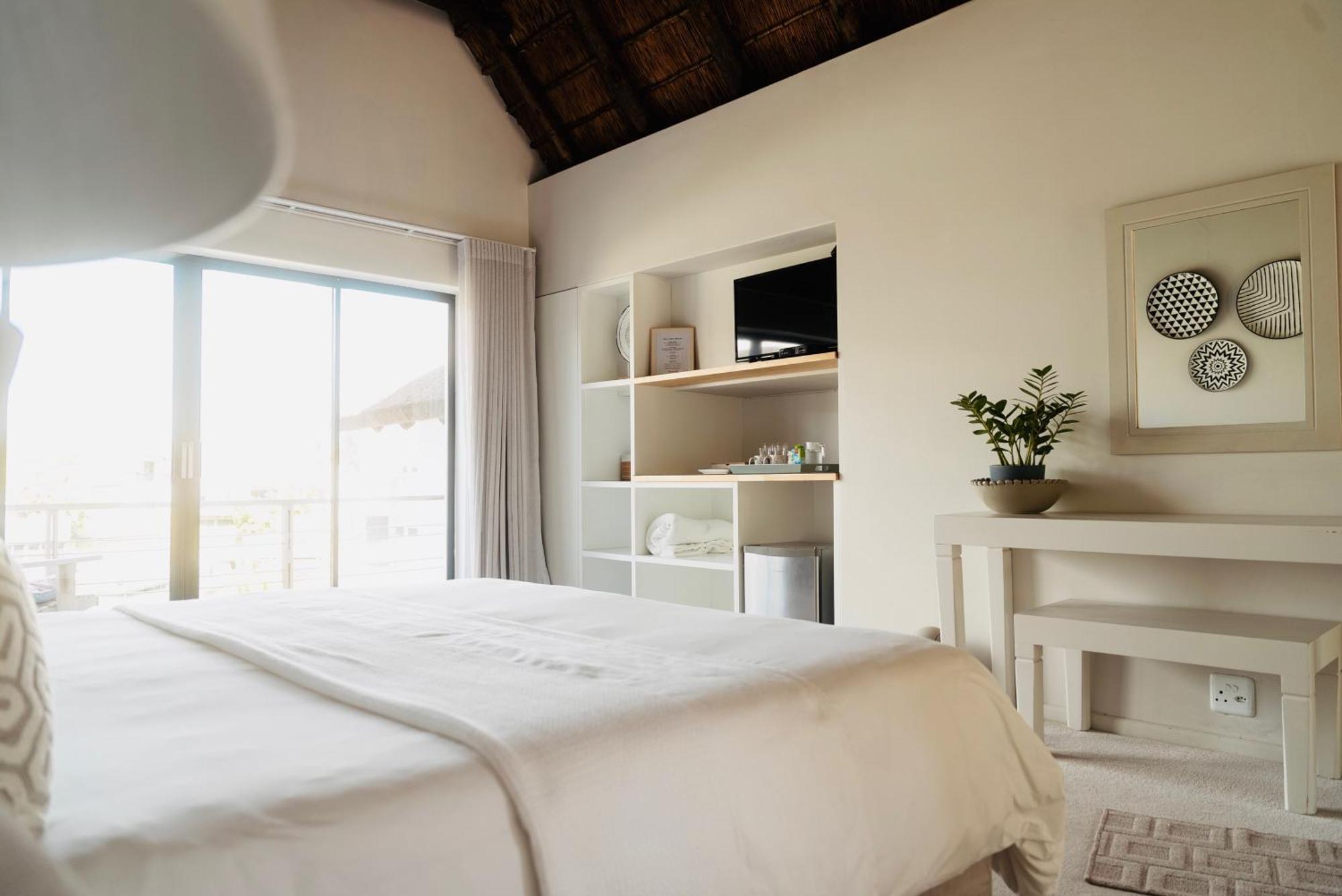 Canal Guest House - Waterfront Boutique Bed & Breakfast - Solar Power St Francis Bay Εξωτερικό φωτογραφία